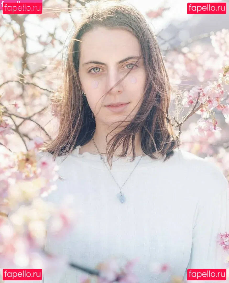 Seerasan Onlyfans Photo Gallery 