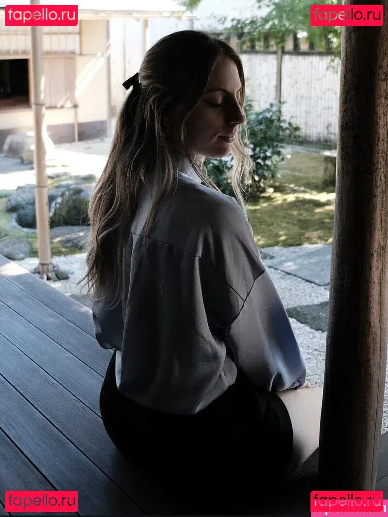 Seerasan Onlyfans Photo Gallery 