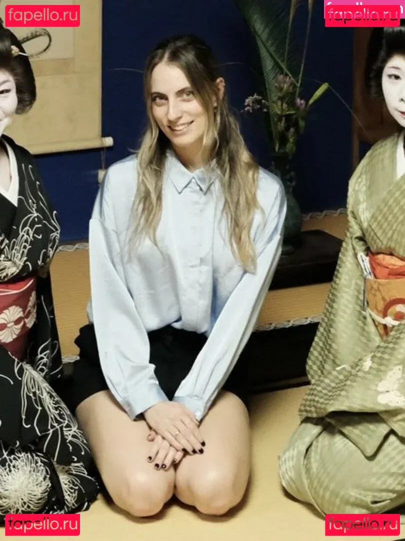 Seerasan Onlyfans Photo Gallery 