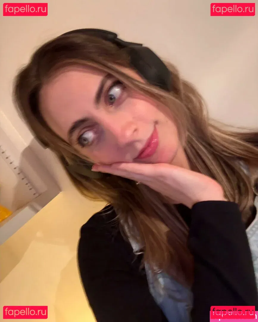 Seerasan Onlyfans Photo Gallery 