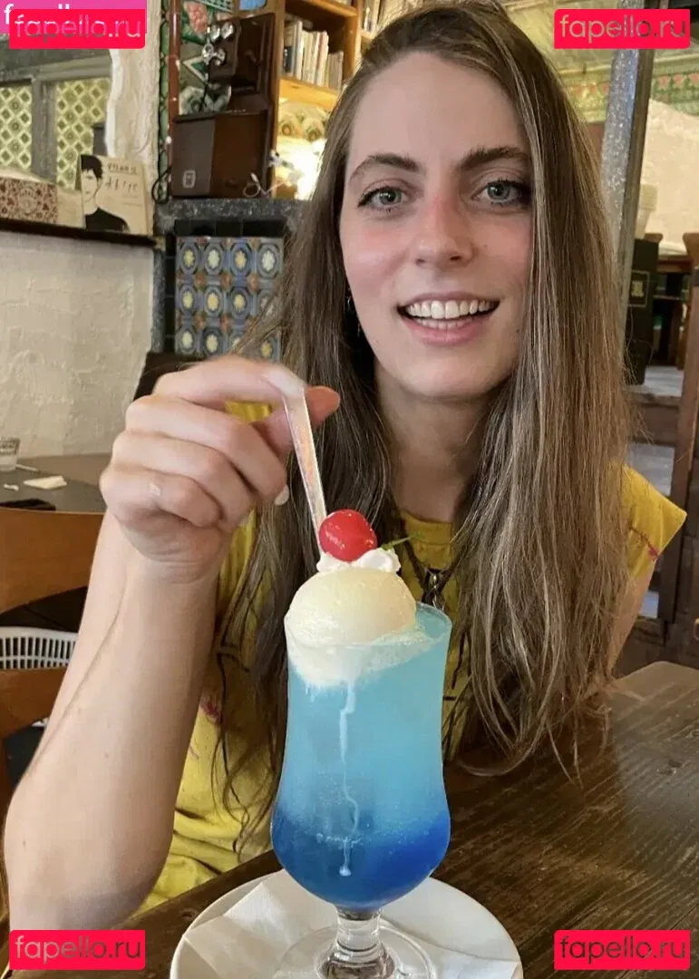 Seerasan Onlyfans Photo Gallery 