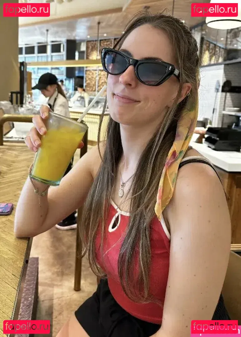 Seerasan Onlyfans Photo Gallery 