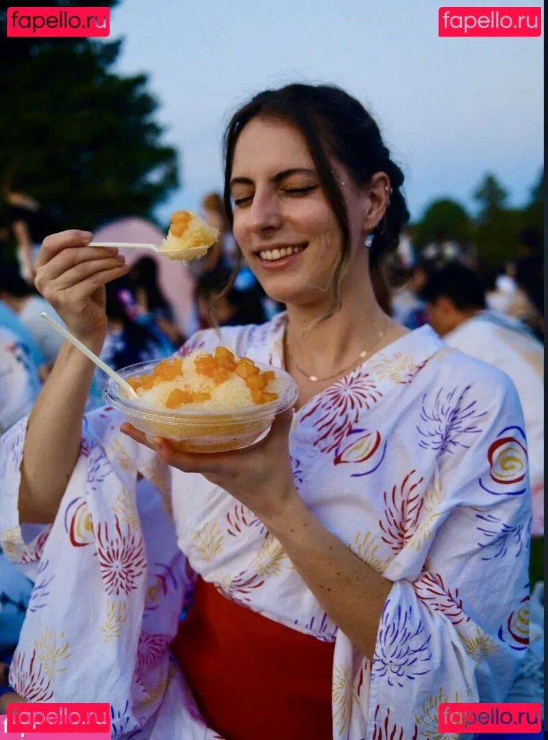 Seerasan Onlyfans Photo Gallery 