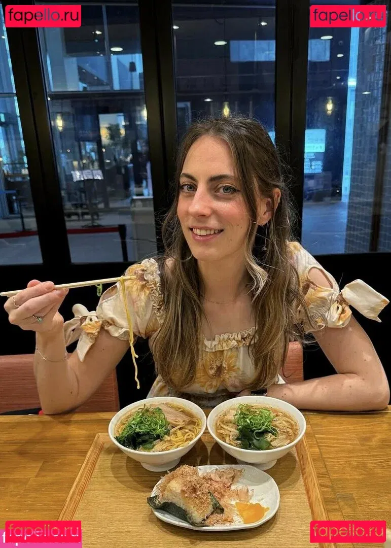 Seerasan Onlyfans Photo Gallery 