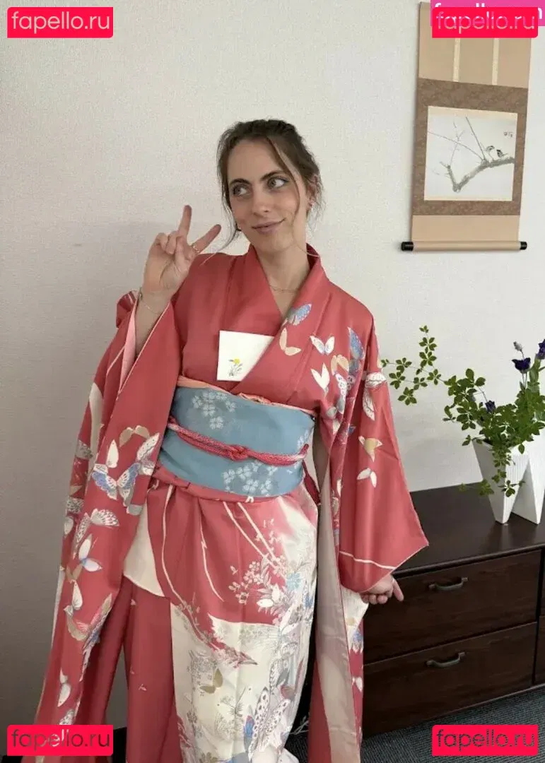 Seerasan Onlyfans Photo Gallery 