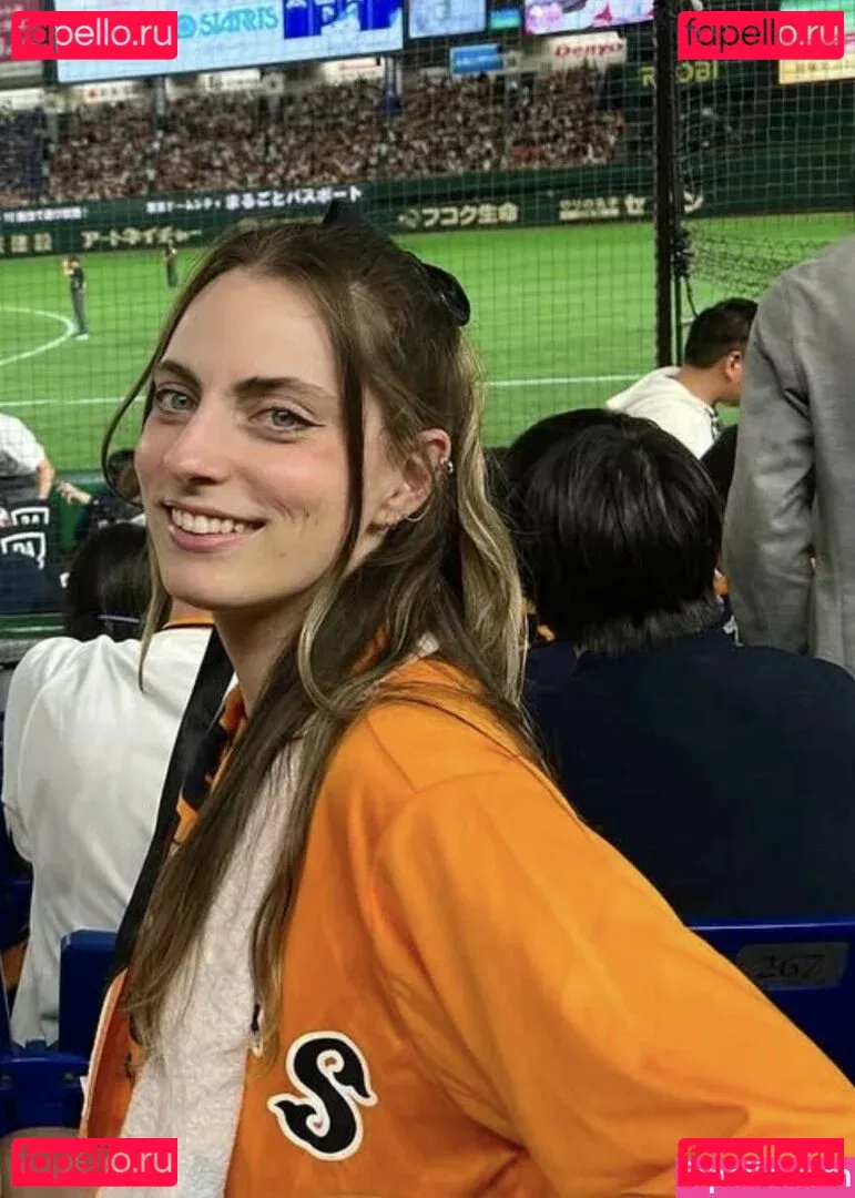 Seerasan Onlyfans Photo Gallery 