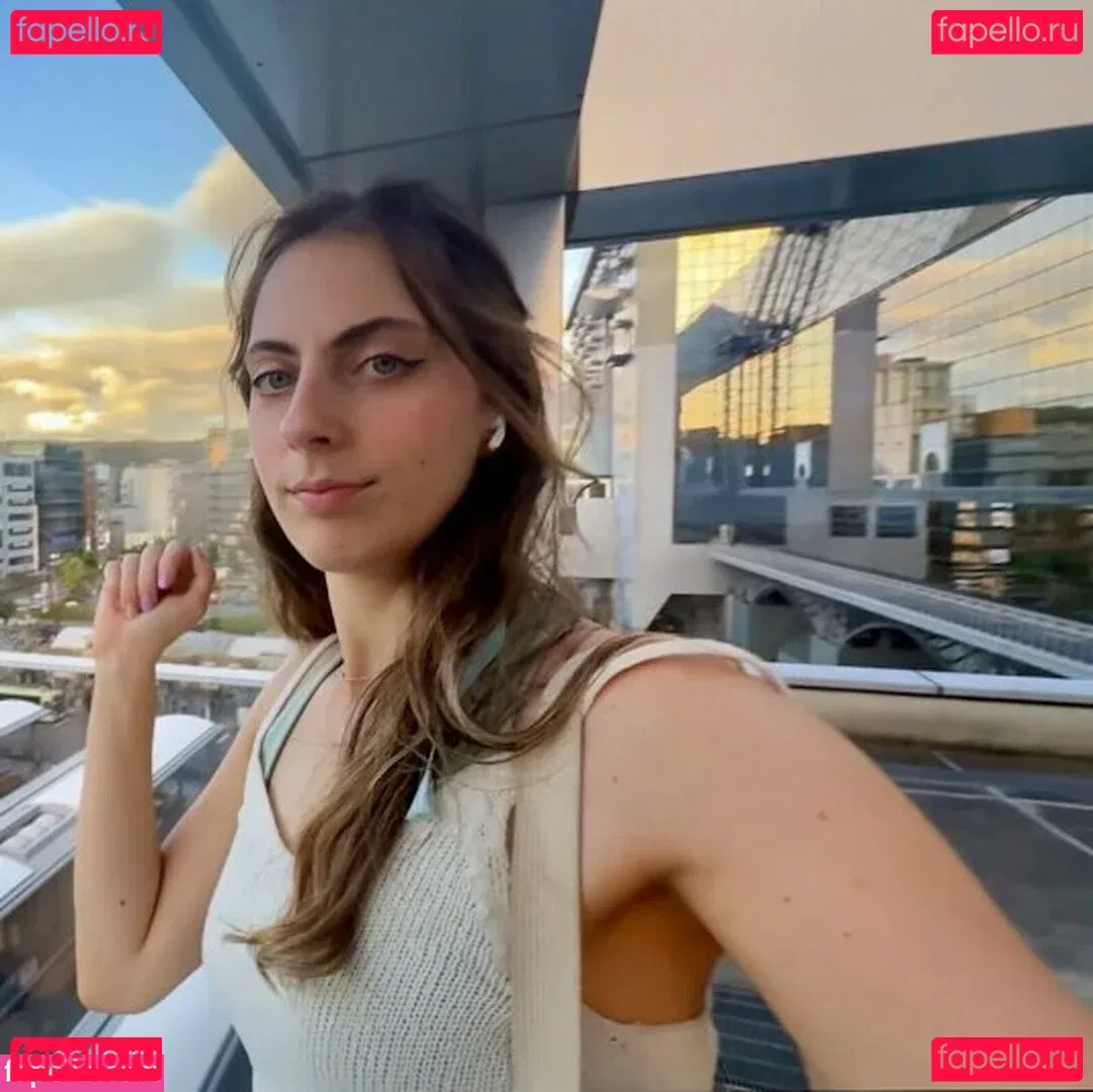 Seerasan Onlyfans Photo Gallery 