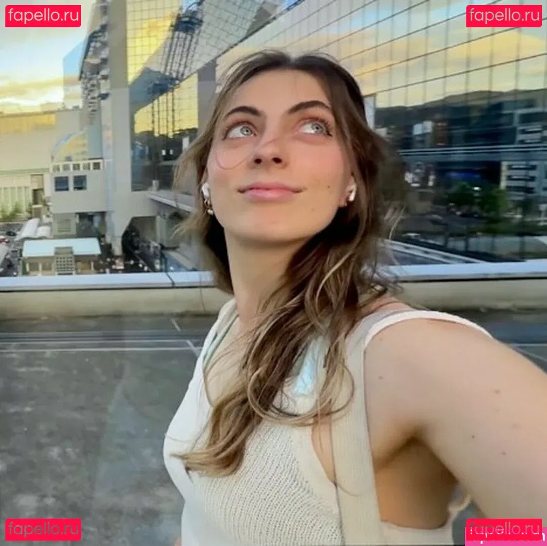 Seerasan Onlyfans Photo Gallery 