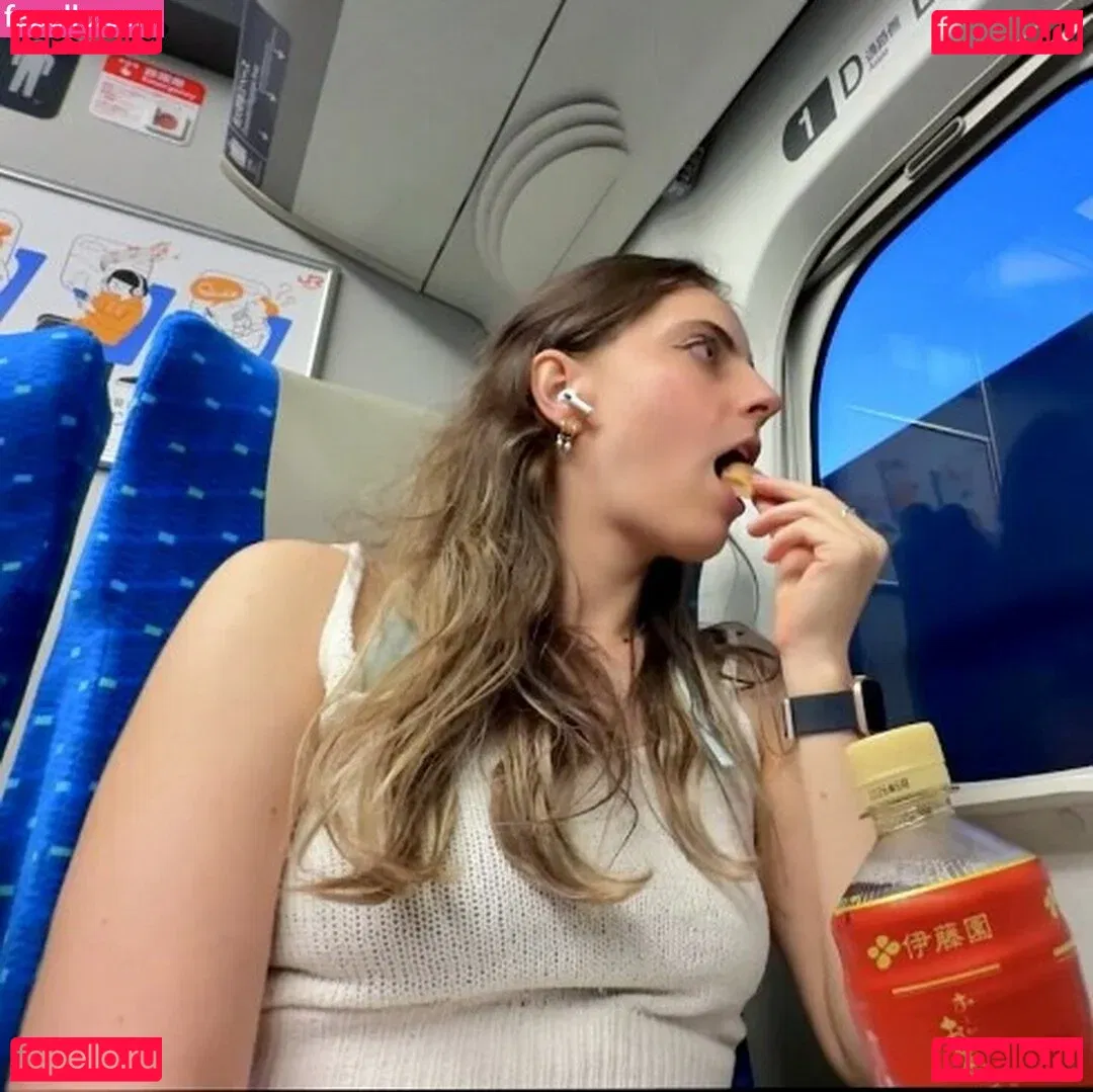 Seerasan Onlyfans Photo Gallery 