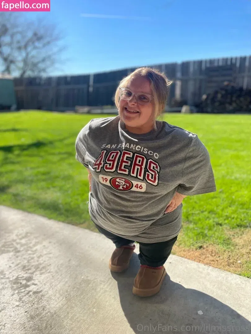 lilmissross Onlyfans Photo Gallery 