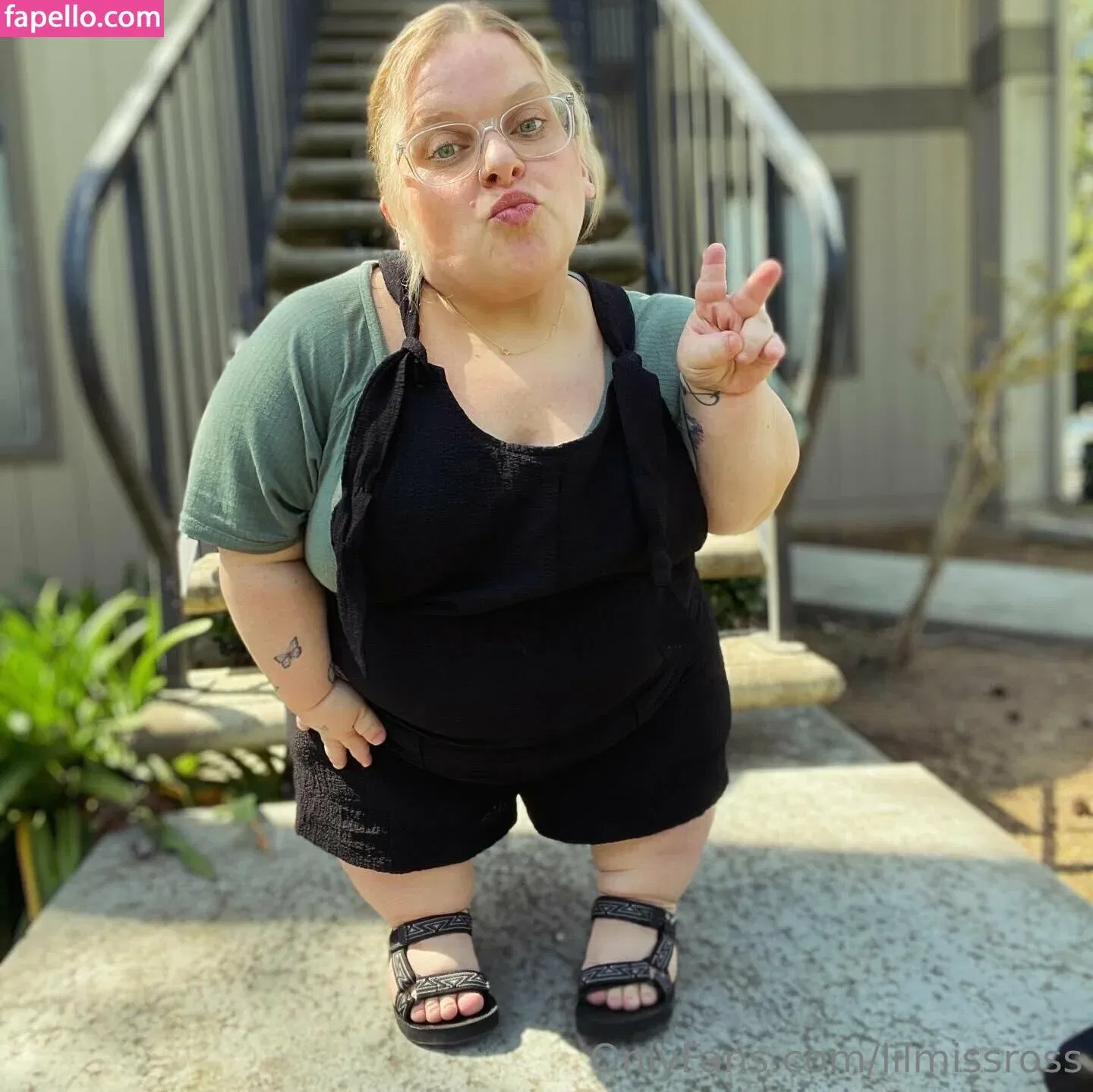 lilmissross Onlyfans Photo Gallery 