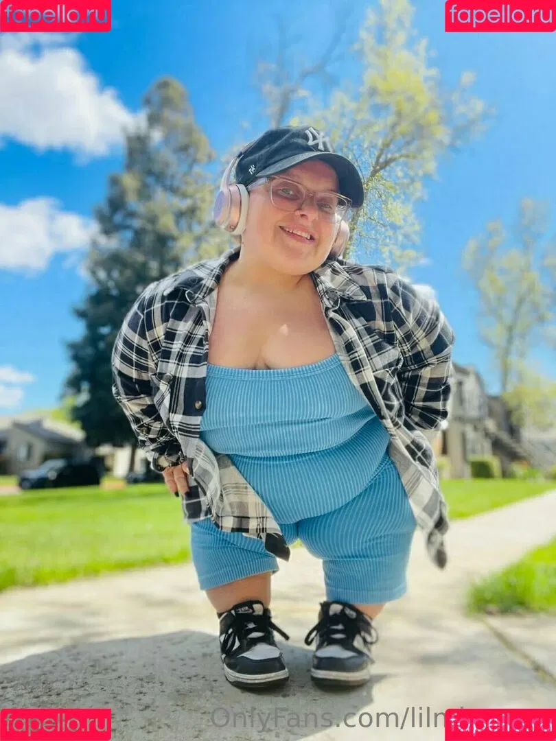 lilmissross Onlyfans Photo Gallery 