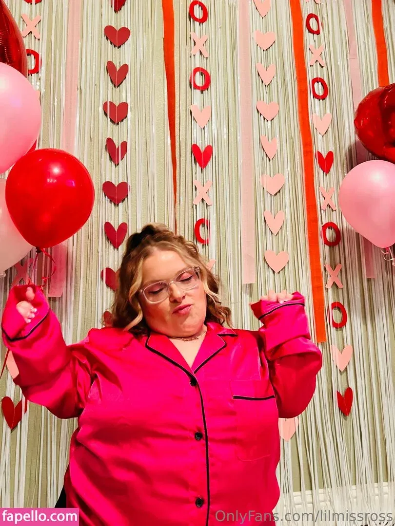 lilmissross Onlyfans Photo Gallery 