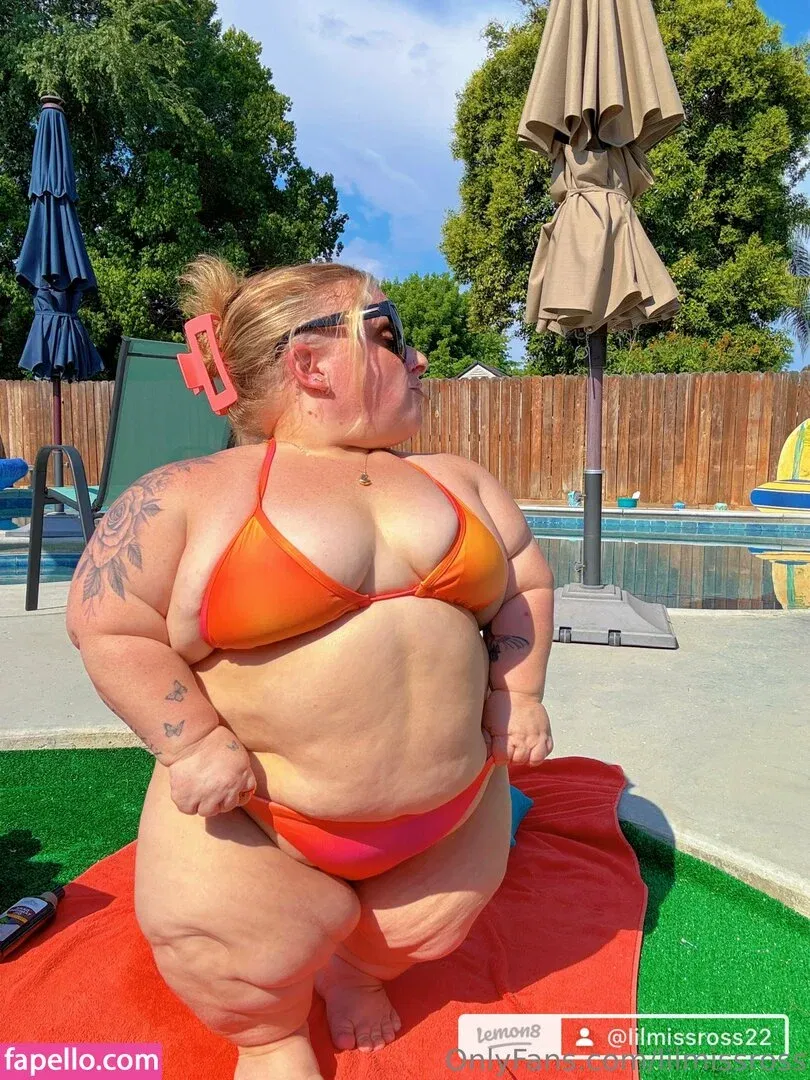 lilmissross Onlyfans Photo Gallery 