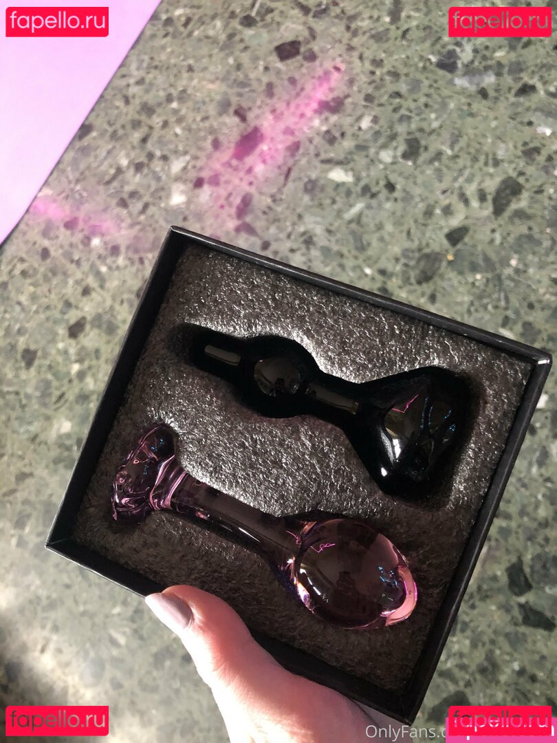 arina_gp / arina_gpo Onlyfans Photo Gallery 