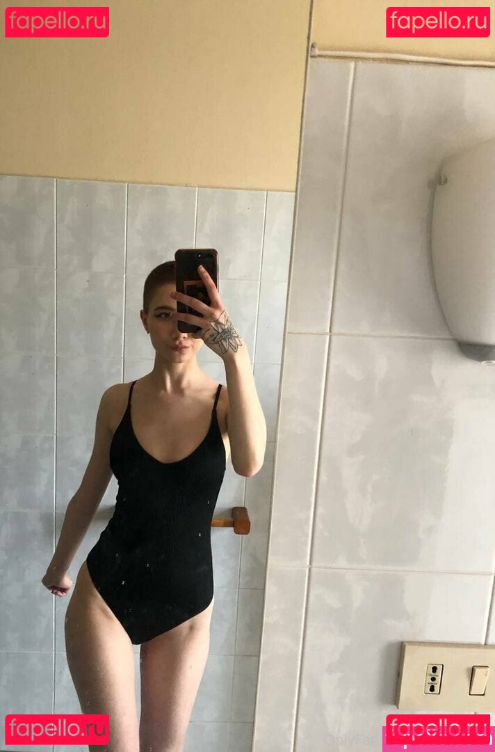 arina_gp / arina_gpo Onlyfans Photo Gallery 