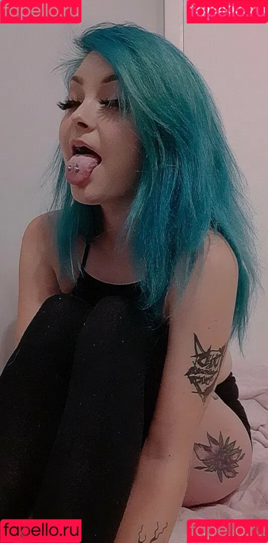 l.un.aa Onlyfans Photo Gallery 