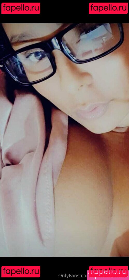 karina_jimenez / karina_jimenez.a Onlyfans Photo Gallery 