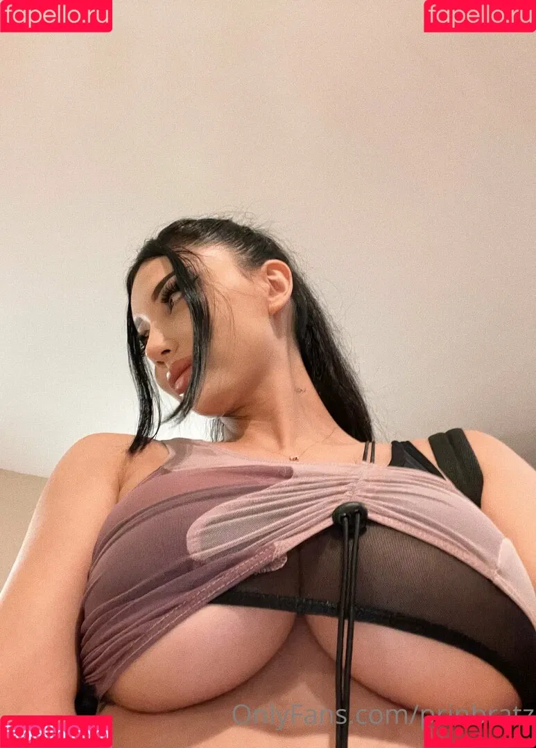 Valentina Olivas Onlyfans Photo Gallery 