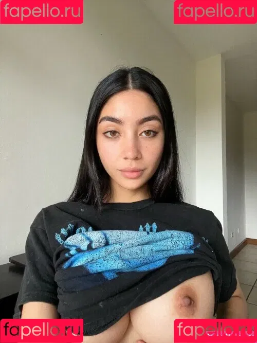 Valentina Olivas Onlyfans Photo Gallery 