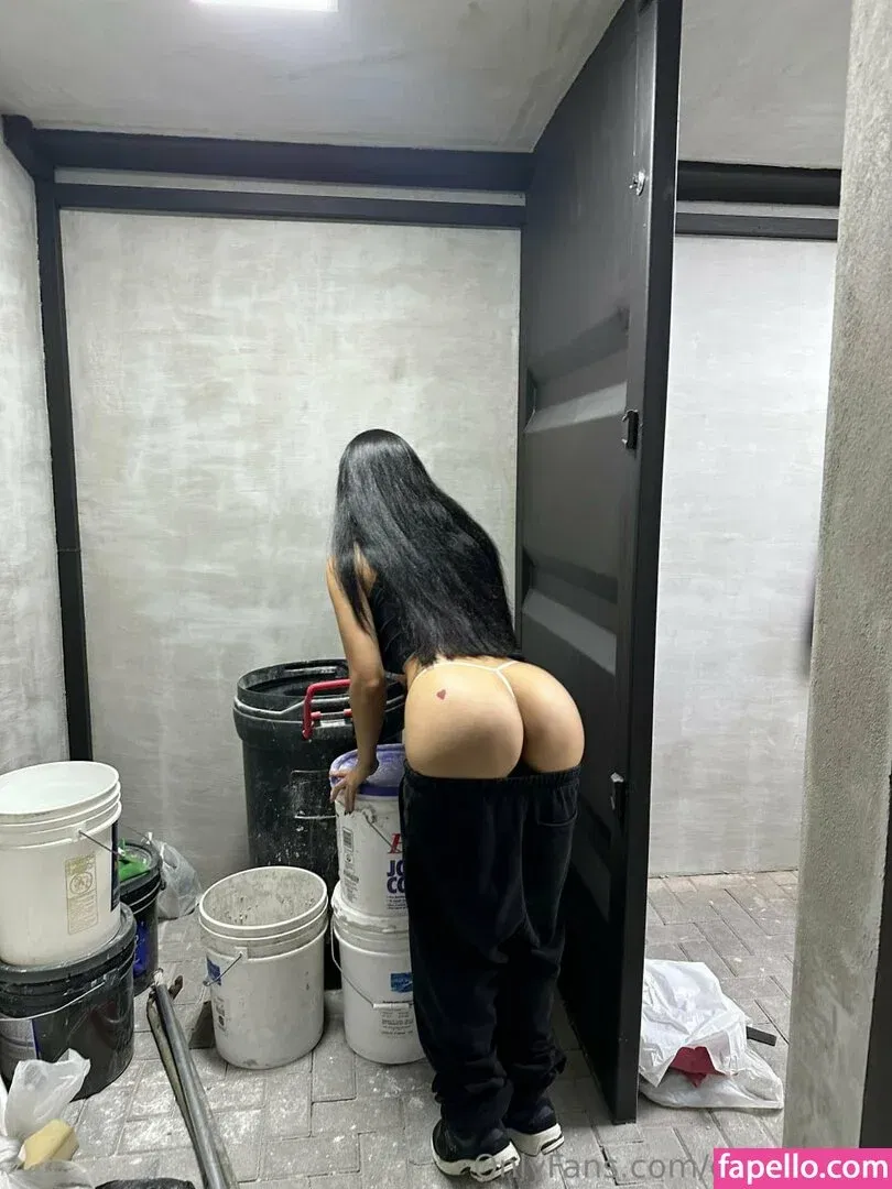 Valentina Olivas Onlyfans Photo Gallery 