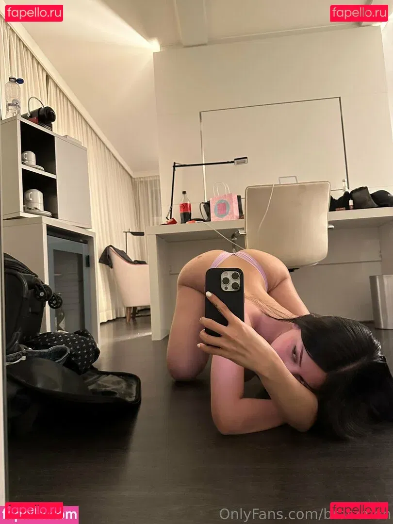 Valentina Olivas Onlyfans Photo Gallery 