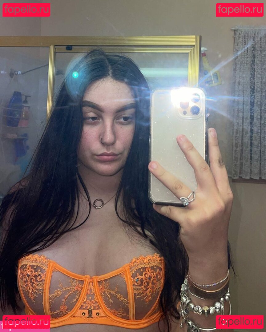 Caterina Donnelly / cat_machelle Onlyfans Photo Gallery 