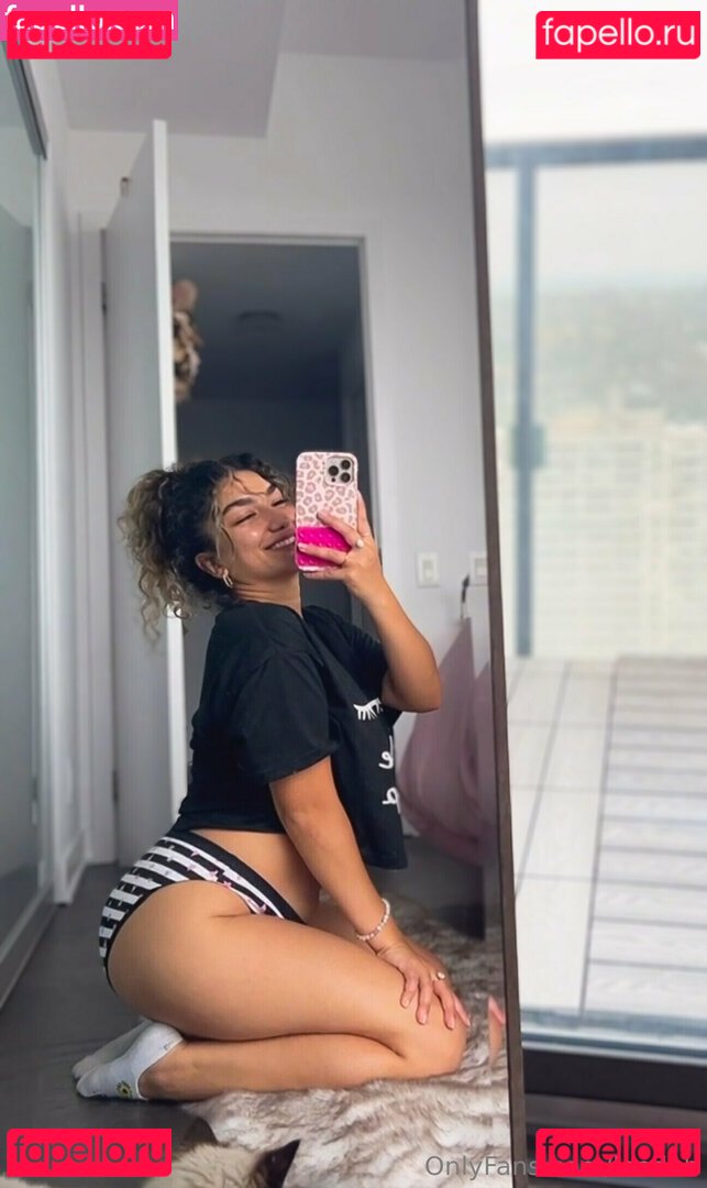 Leedah / alphaleedah Onlyfans Photo Gallery 