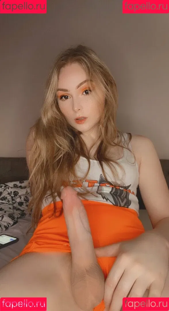 Shy_Trans Onlyfans Photo Gallery 