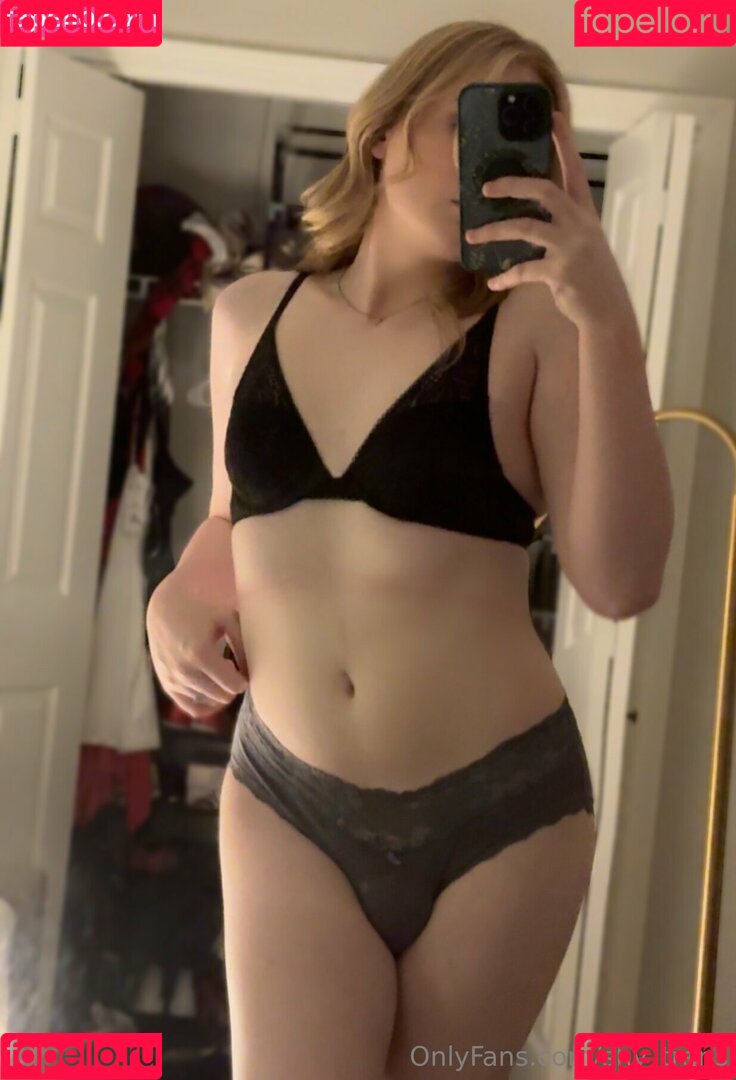 Shy_Trans Onlyfans Photo Gallery 