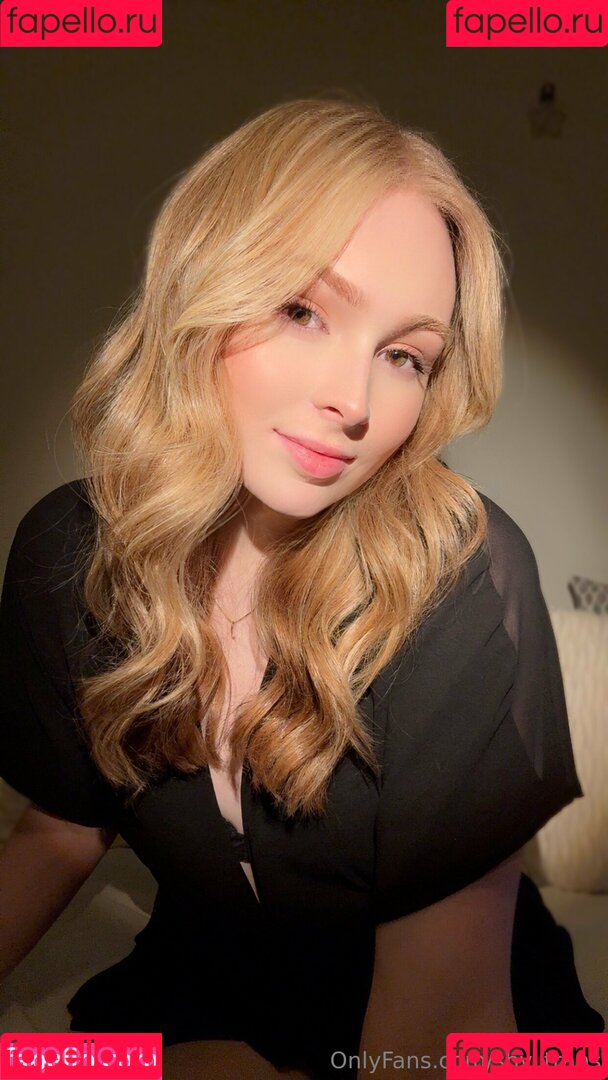 Shy_Trans Onlyfans Photo Gallery 