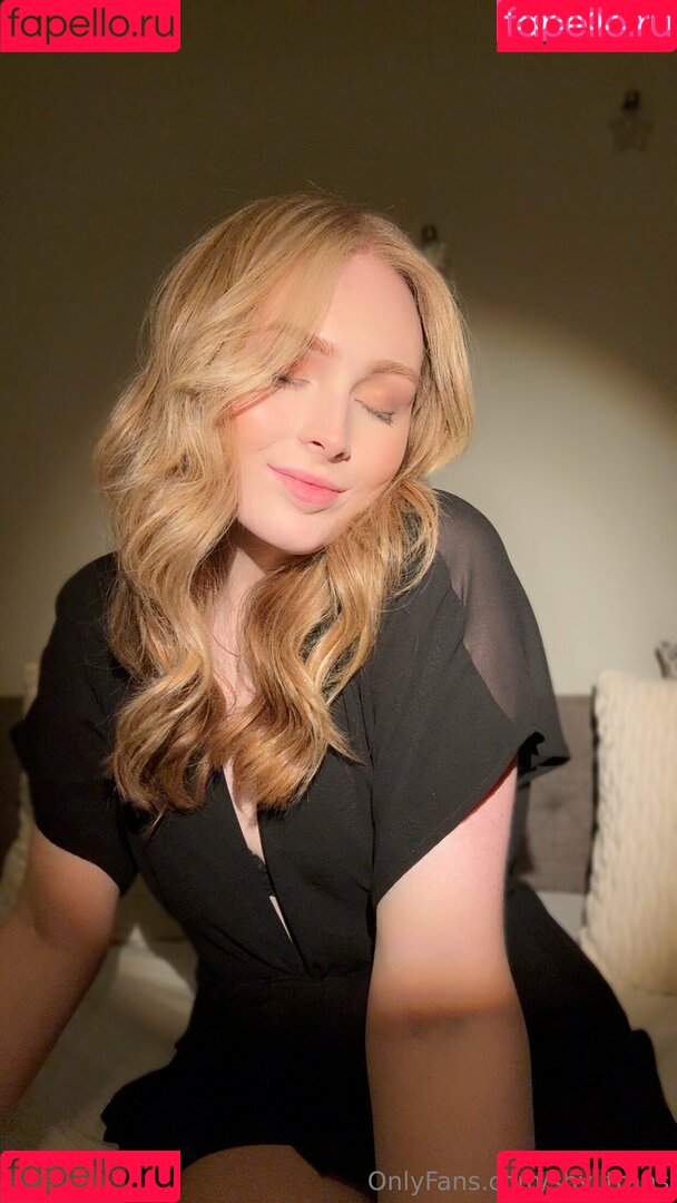 Shy_Trans Onlyfans Photo Gallery 