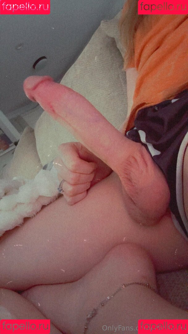 Shy_Trans Onlyfans Photo Gallery 