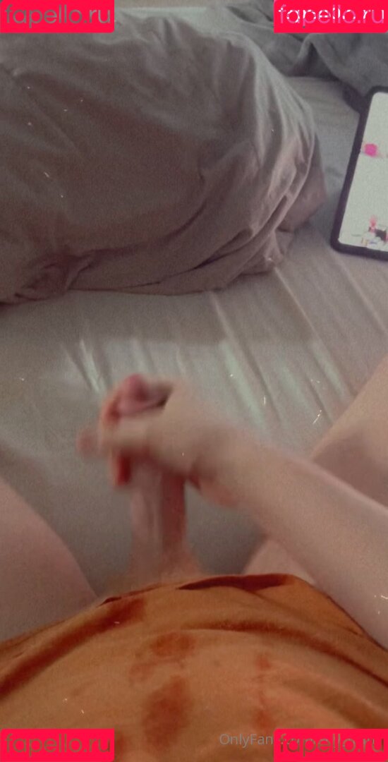 Shy_Trans Onlyfans Photo Gallery 