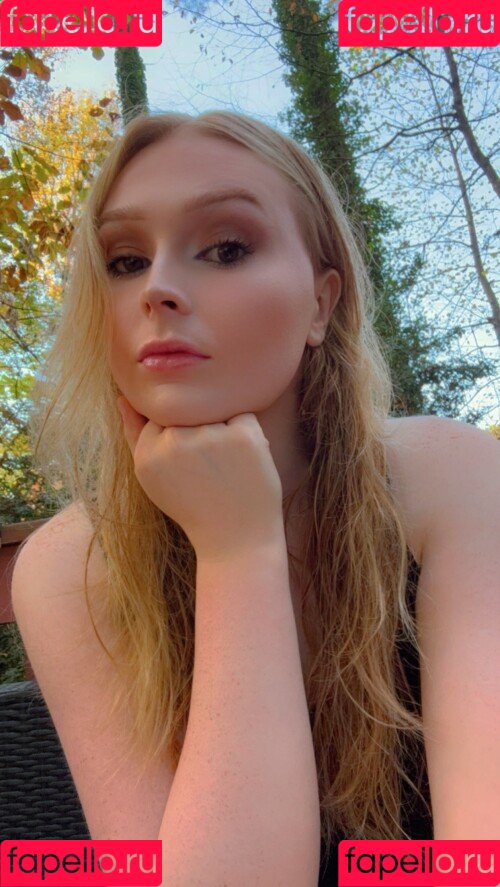 Shy_Trans Onlyfans Photo Gallery 