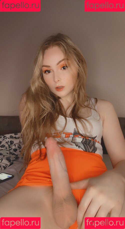 Shy_Trans Onlyfans Photo Gallery 