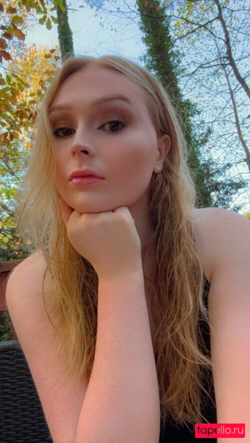 Shy_Trans Nude Onlyfans Photo 38