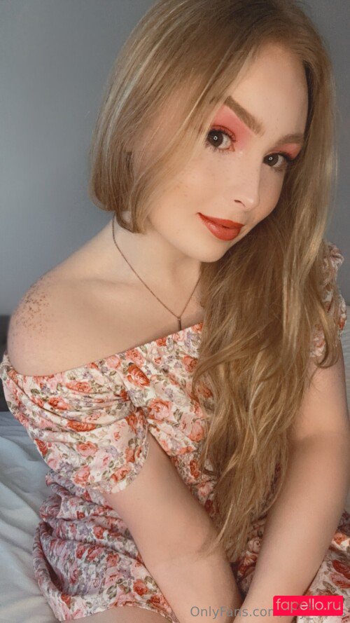 Shy_Trans Nude Onlyfans Photo 21