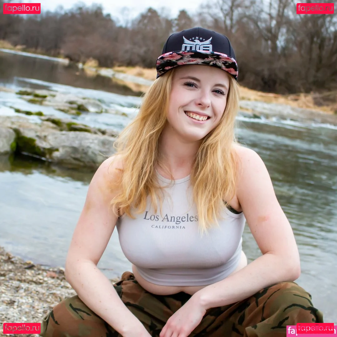 Mia Adler Onlyfans Photo Gallery 