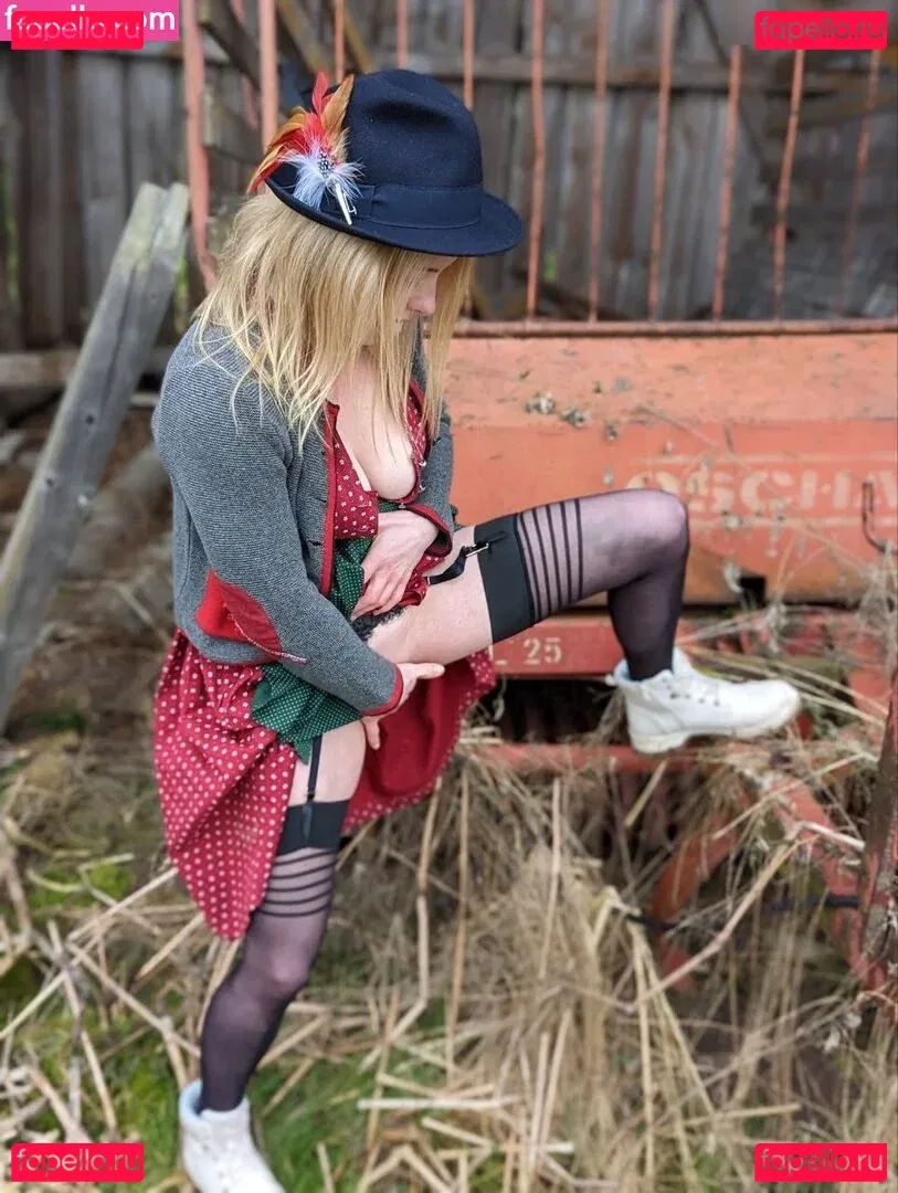 Mia Adler Onlyfans Photo Gallery 