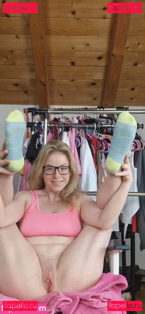 Mia Adler Onlyfans Photo Gallery 