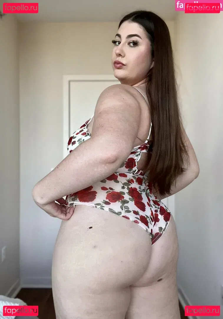 rahrahitssarah Onlyfans Photo Gallery 