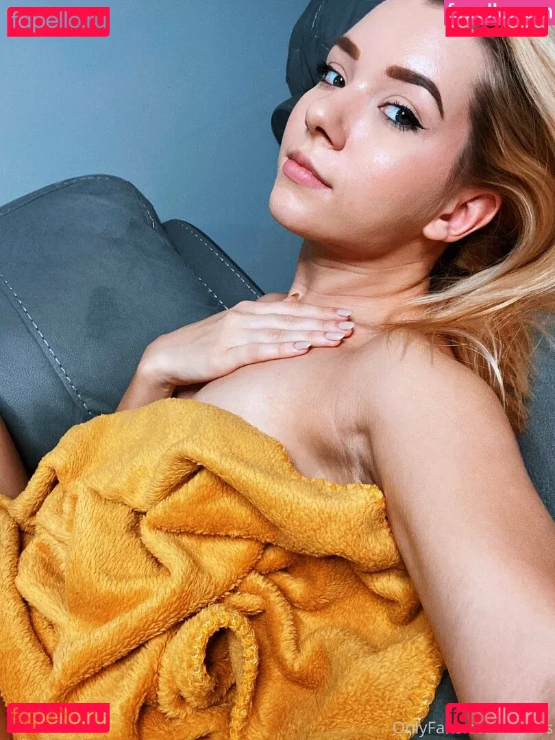 elissa_a Onlyfans Photo Gallery 