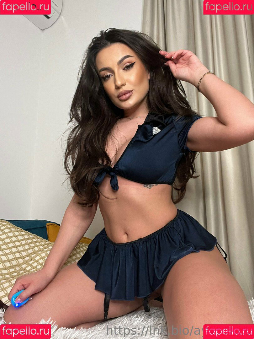 ayanasin Onlyfans Photo Gallery 