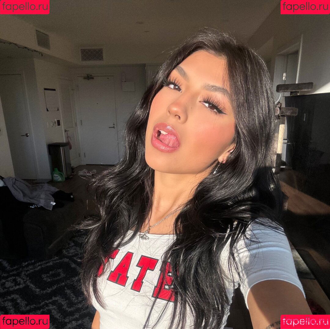 Yael Bernal Onlyfans Photo Gallery 