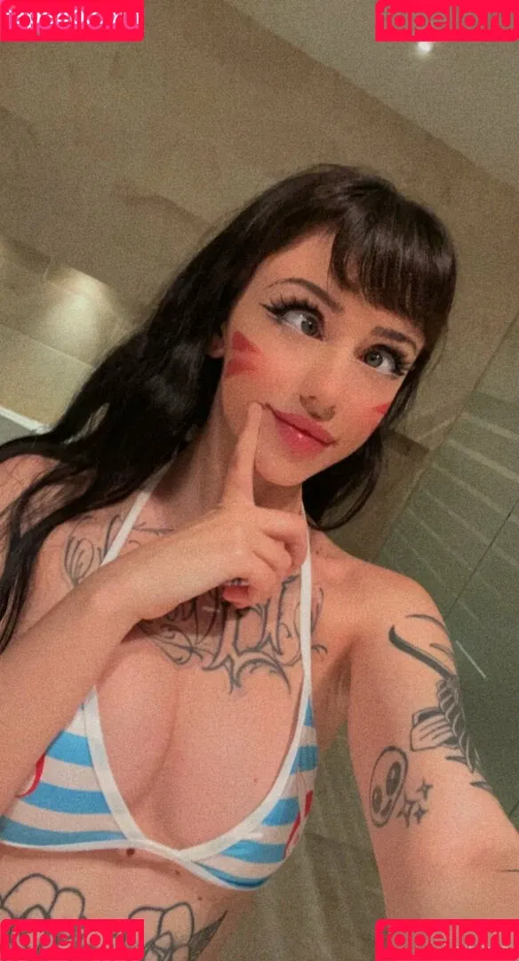 lo.lita18 Onlyfans Photo Gallery 