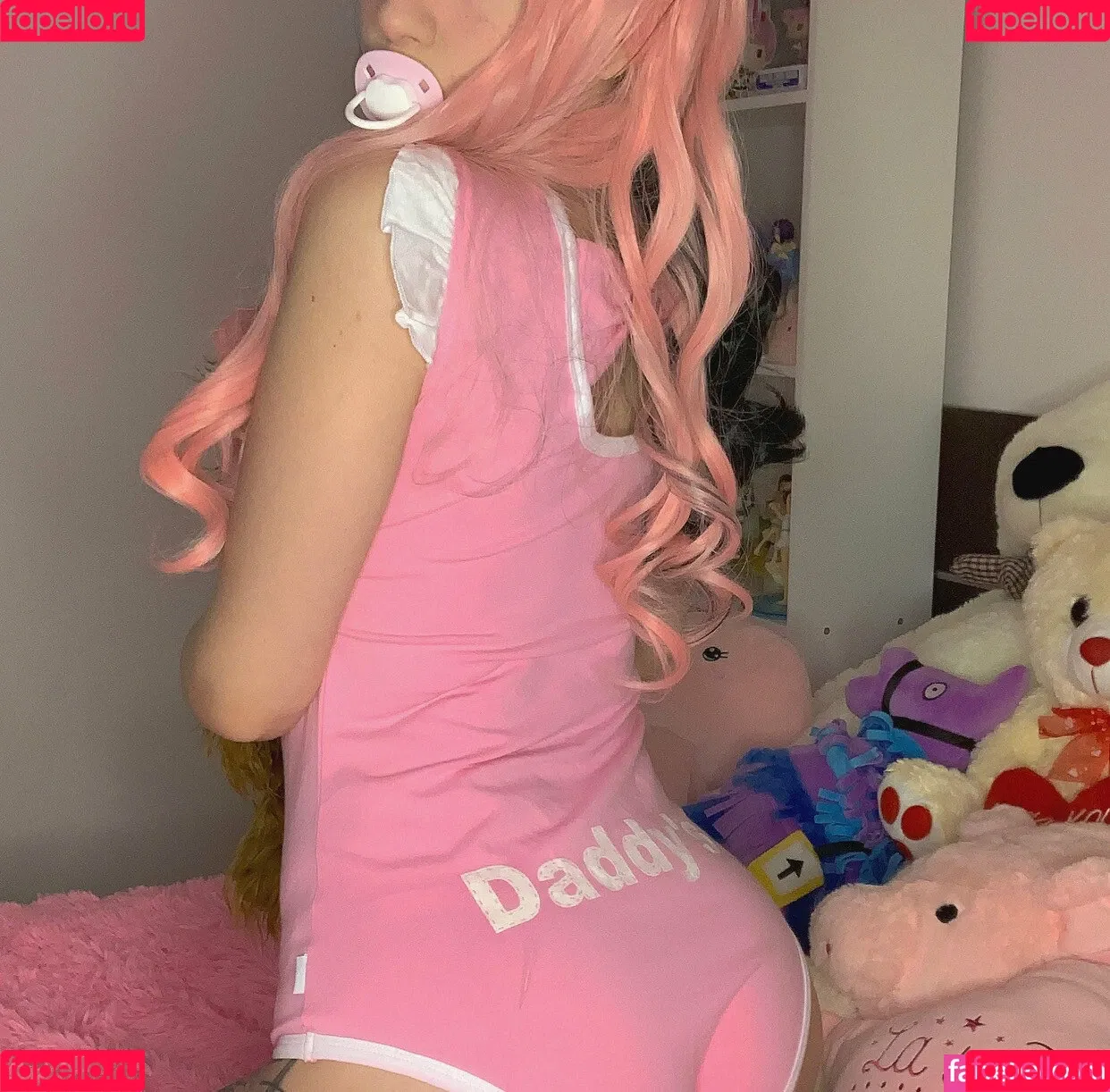 lo.lita18 Onlyfans Photo Gallery 