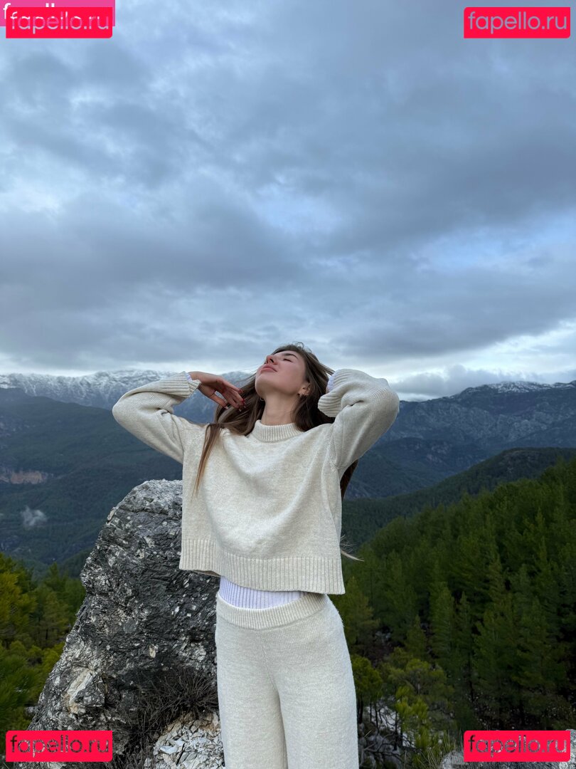 moonwitchsabrina Onlyfans Photo Gallery 