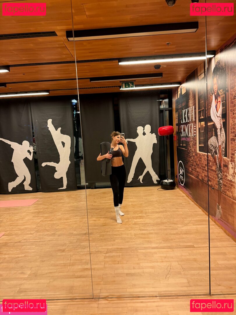 moonwitchsabrina Onlyfans Photo Gallery 