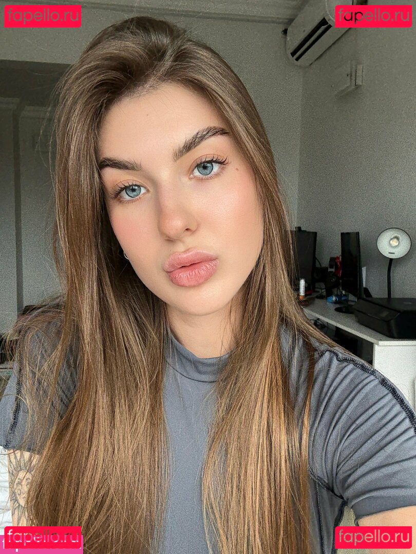 moonwitchsabrina Onlyfans Photo Gallery 